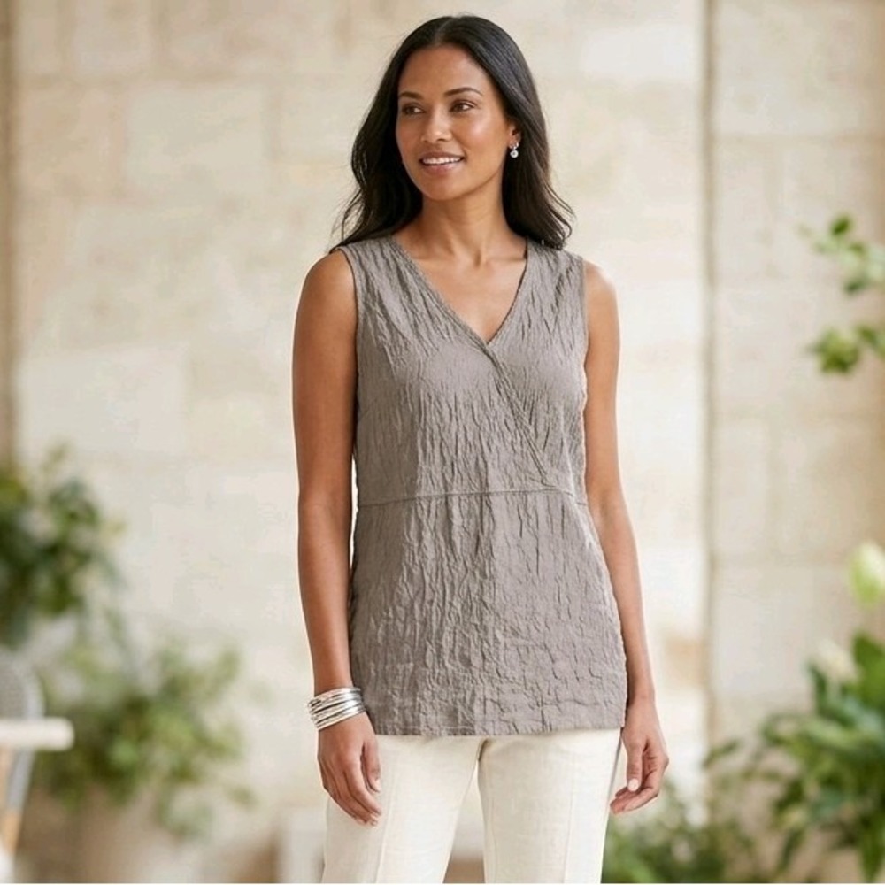J. JILL Stretch Crinkle Tank Top Large Grey Sleeveless V-Neck Lagenlook Shirt